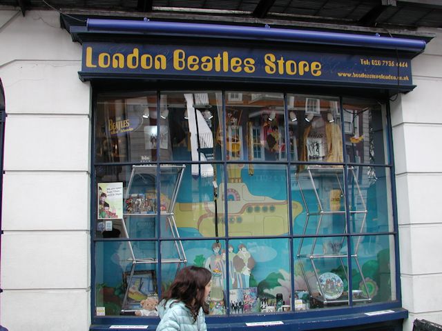 window in london beatles store on baker street 2